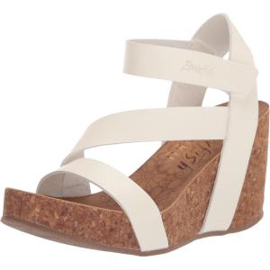 imageBlowfish Malibu Womens Hapuku Wedge SandalCoconut Dyecut