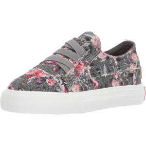 imageBlowfish Malibu Girls Marleyk SneakerCharcoal Winter Romance