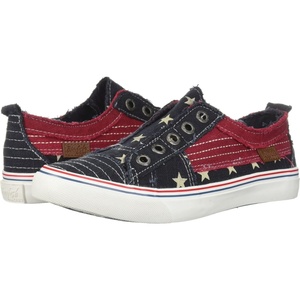image:imageBlowfish Malibu Womens Play SneakerNavy Starprint Cozumel
